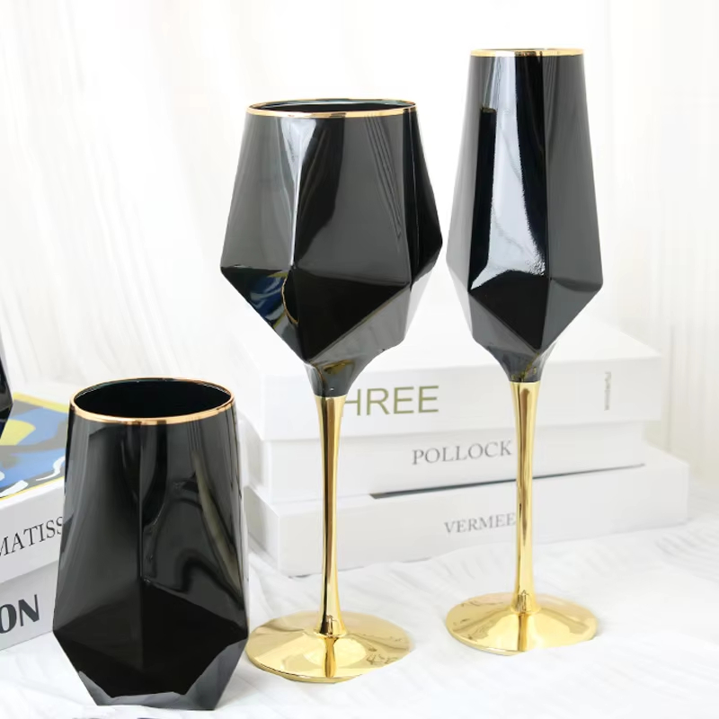 คริสตัลสีดําบริสุทธิ์ Golden E - Wine In Beer Glass บทวิจารณ์และราคา