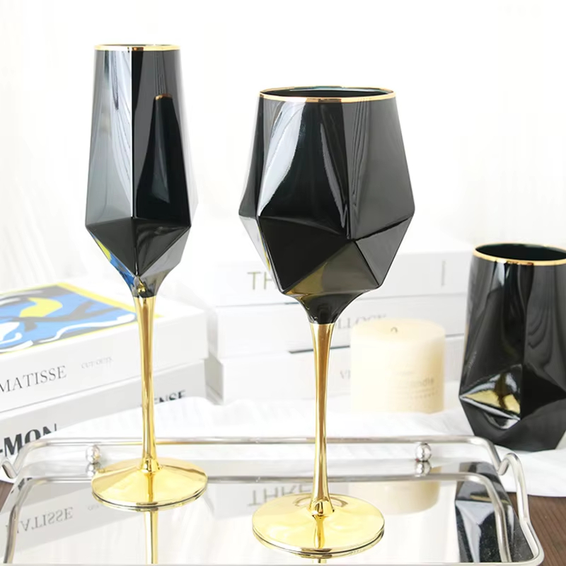 คริสตัลสีดําบริสุทธิ์ Golden E - Wine In Beer Glass บทวิจารณ์และราคา